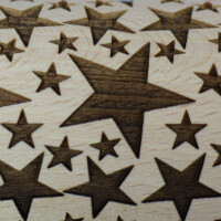 Präge Teigrolle mit Metallachse und Motiv "Sterne" aus Holz 38 cm